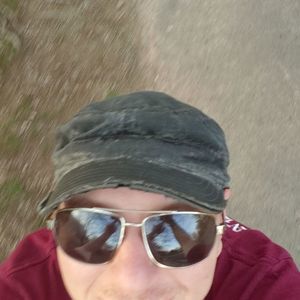 Meet your Posher, Andrew